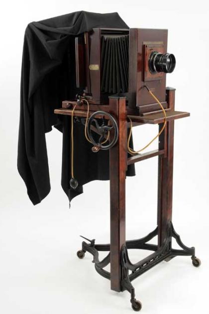 Folmer Graflex Century Dry Plate Camera, circa 1900
