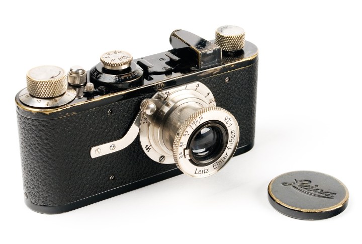 Figure x: Leica I, debuted in 1925